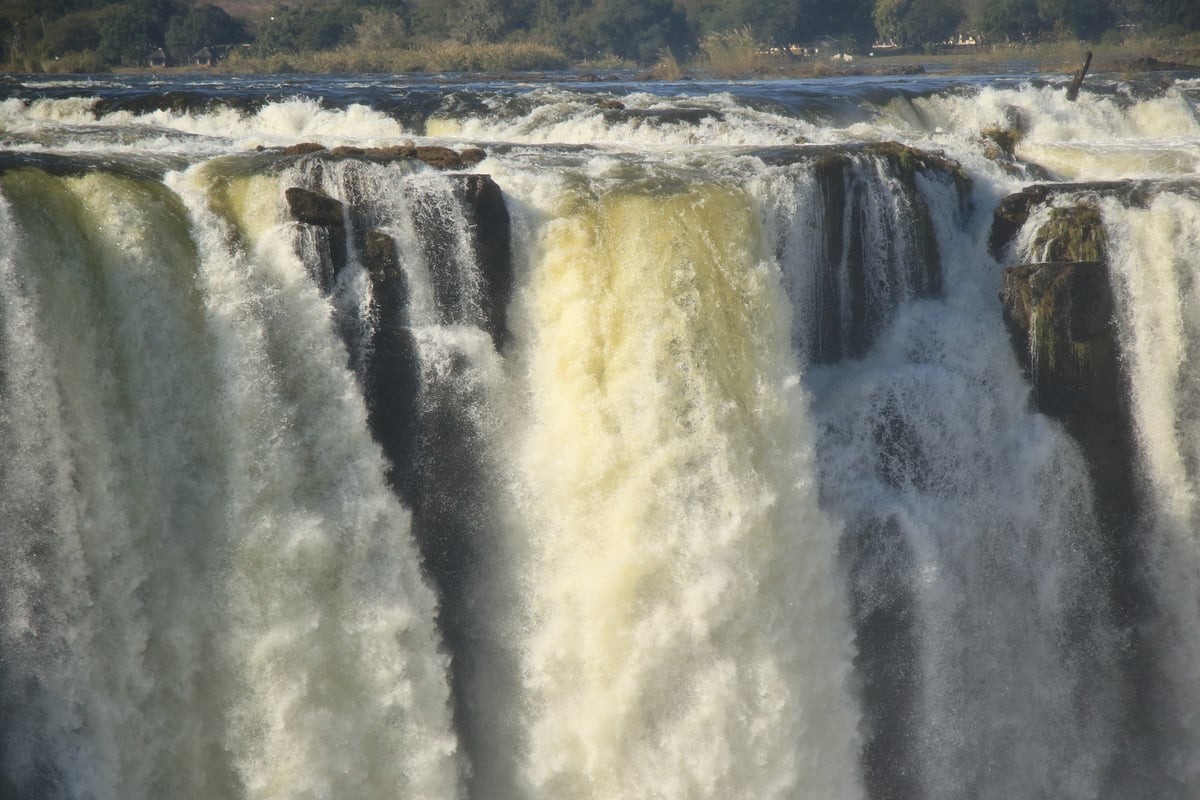 victoria falls